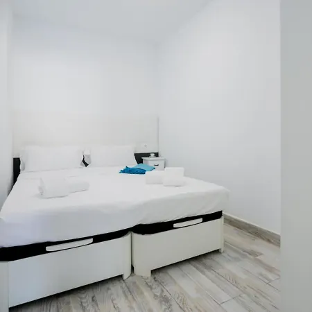 아파트 480 A Island Village With Terrace View And Wifi *