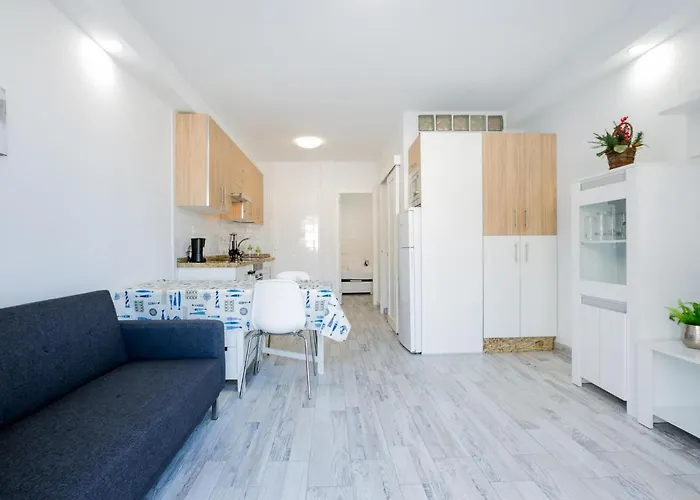 480 A Island Village With Terrace View And Wifi Lägenhet